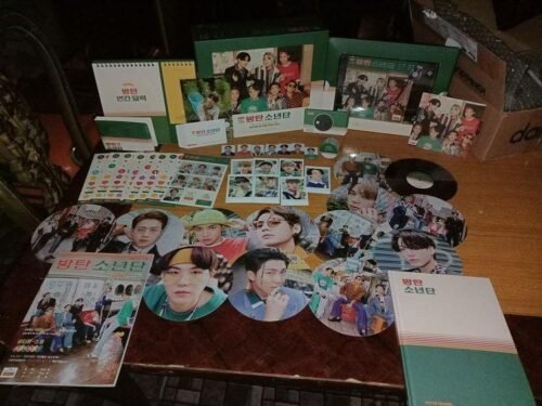 BTS 2021 SEASON'S GREETINGS DVD  [Japan Pre-Order] photo review